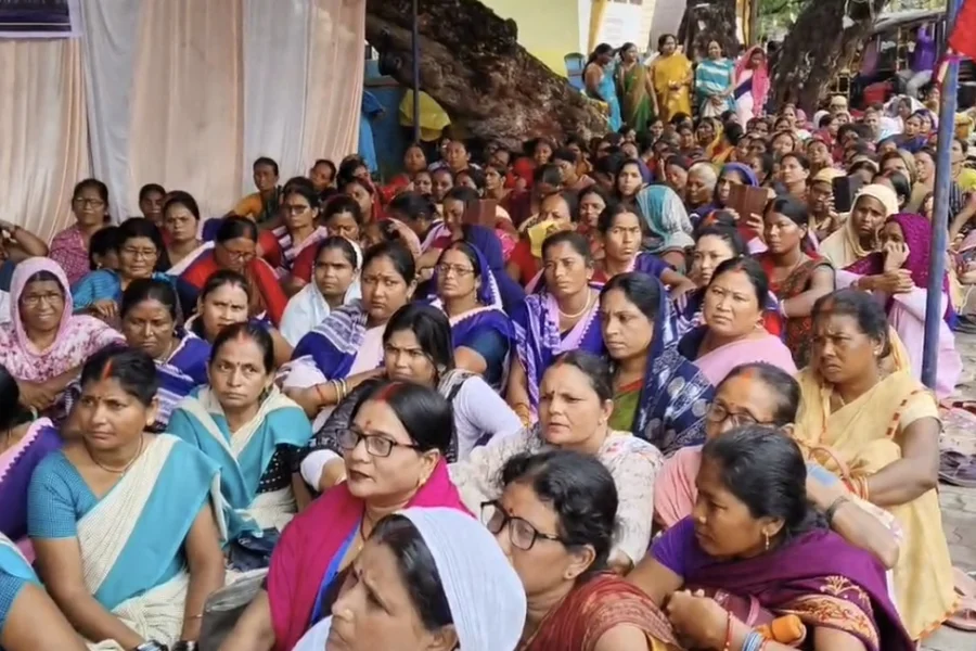 आशा कार्यकर्ताओं को मानसिक रूप से प्रताड़ित करना बंद किया जाए और